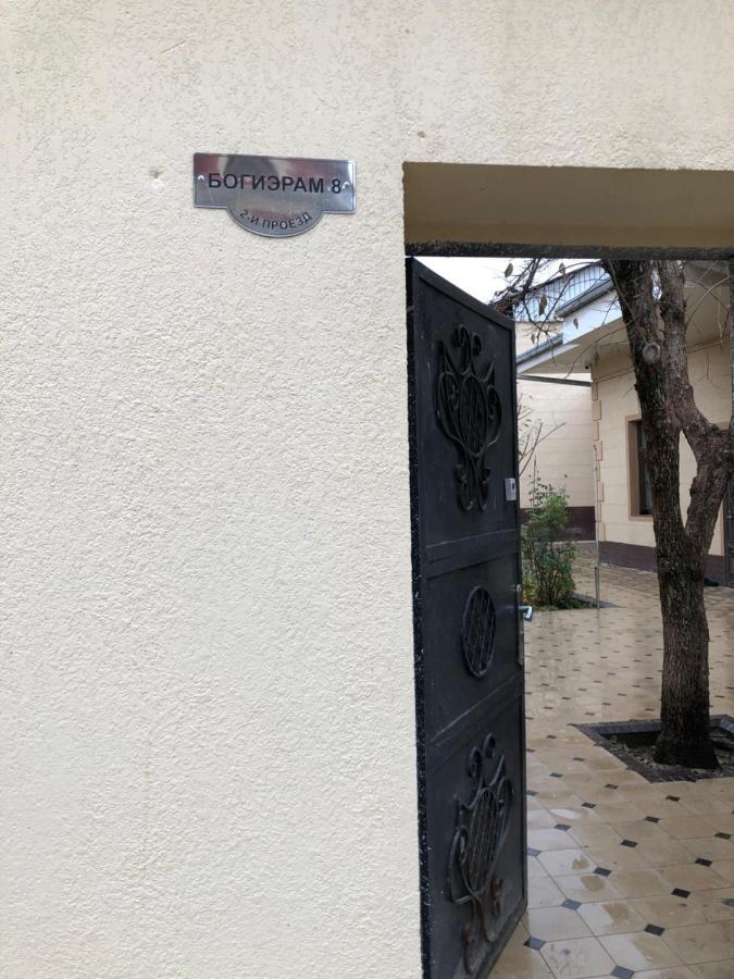Дом Отель Бадамзар طشقند المظهر الخارجي الصورة